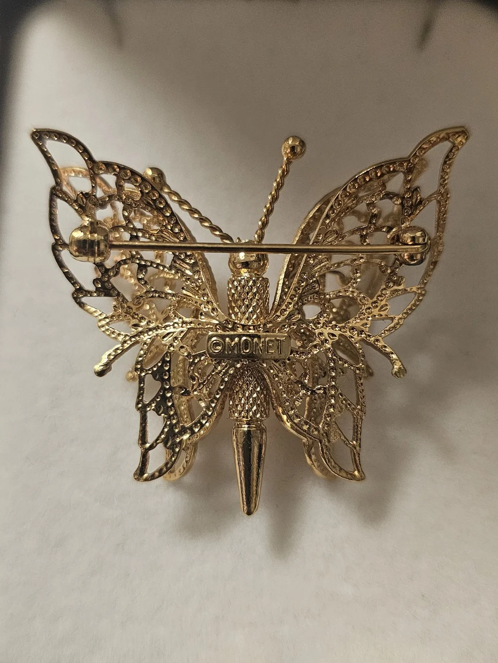 Vintage Monet Gold Butterfly Brooch Pin - Picture 2 of 2